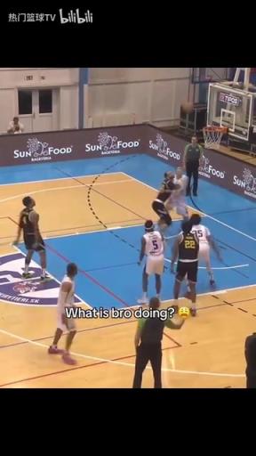 一分變兩分！這哥們得感謝5號為他成就了名場面！